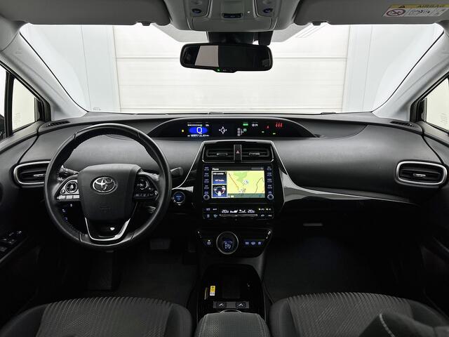 Toyota PRIUS 1.8 Plug-in Dynamic | Dealer Onderhouden | Head-Up Display | Dodehoek detectie | stoelverwarming | Navigatie | Parkeersensoren achter | Draadloze telefoonlader | Cruise Control Adaptive |