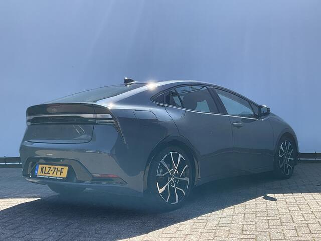 Toyota PRIUS 2.0 Plug-in Executive Carplay Pano.dak Stoel/Stuurverw. PHEV