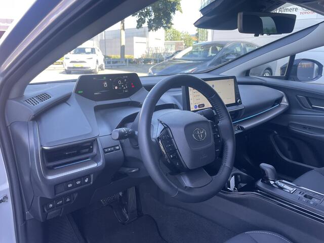 Toyota PRIUS 2.0 Plug-in Hybrid 220 Executive All seasonbanden