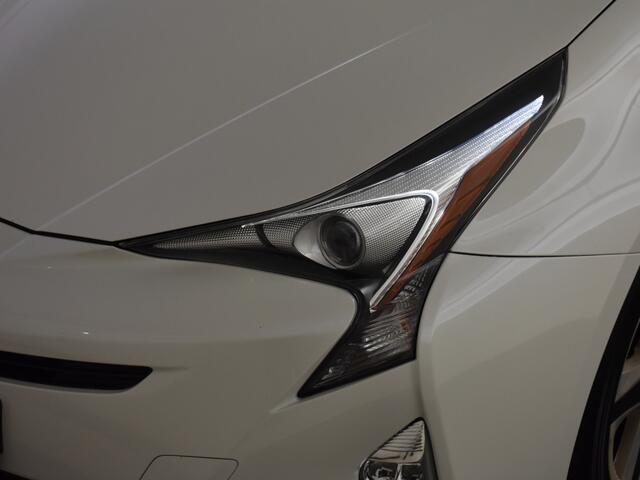 Toyota PRIUS 1.8 Dynamic | Trekhaak | Blindspot | Navigatie | Head-up
