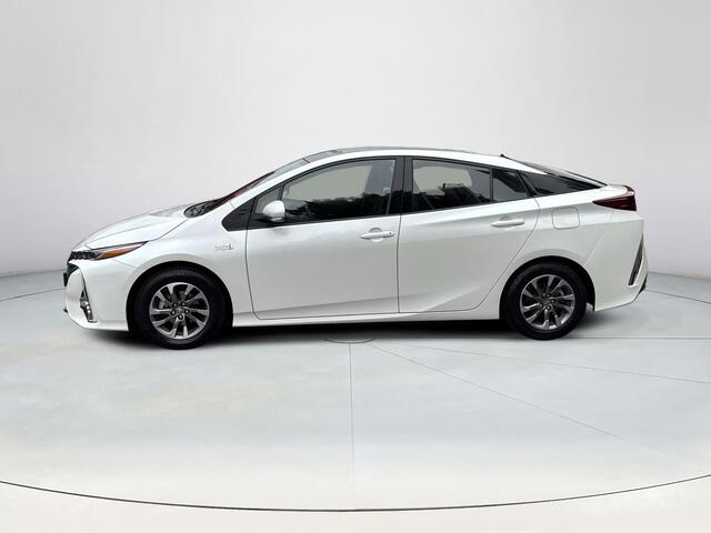 Toyota PRIUS 1.8 Plug-in Dynamic | Navigatie | Solar roof | Achteruitrijcamera