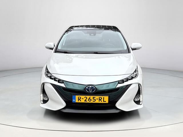 Toyota PRIUS 1.8 Plug-in Dynamic | Navigatie | Solar roof | Achteruitrijcamera