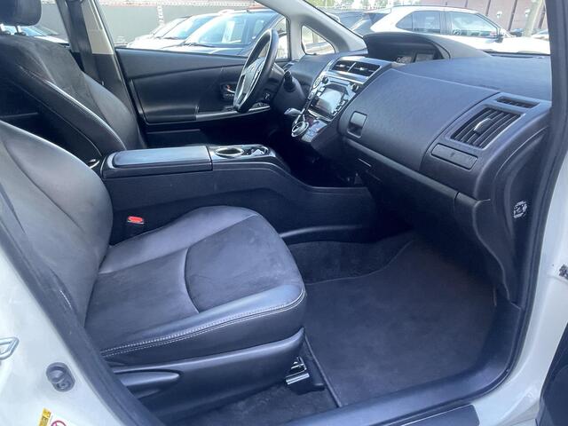 Toyota PRIUS WAGON 1.8 Dynamic