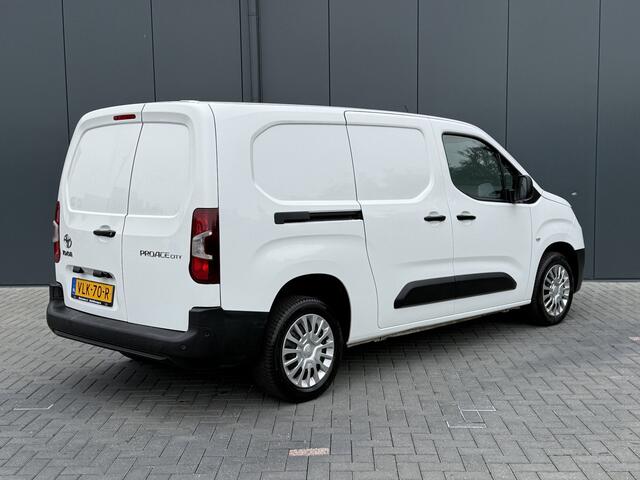 Toyota PROACE CITY 1.5 D-4D 102 PK / L2H1 / 1e EIG. / AIRCO / CRUISE / NAVI / CAMERA / CARPLAY