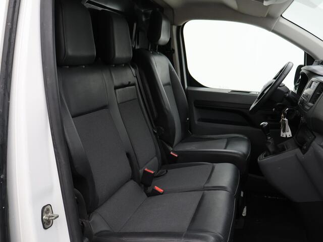 Toyota PROACE Worker 1.6 D-4D 3-ZITS COOL COMFORT LONG *73.694 KM!* + TREKHAAK / IMPERIAAL / CRUISE CONTROL