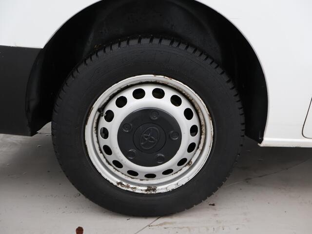 Toyota PROACE Worker 1.6 D-4D 3-ZITS COOL COMFORT LONG *73.694 KM!* + TREKHAAK / IMPERIAAL / CRUISE CONTROL