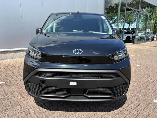 Toyota PROACE CITY 1.5 D-4D Navigator, Navi, Parkeersensoren, Cruise controle, Snel leverbaar, BPM voordeel!