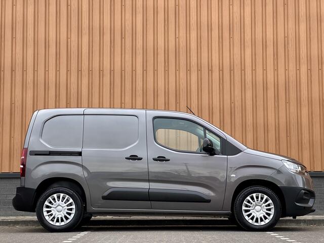 Toyota PROACE CITY 1.2 Turbo Live | Origineel Nederlandse Auto | Cruise Control | Apple Carplay | Android Auto | Stop- Startsysteem | DAB |