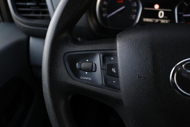 Toyota PROACE Worker 2.0 D-4D Navigator Long