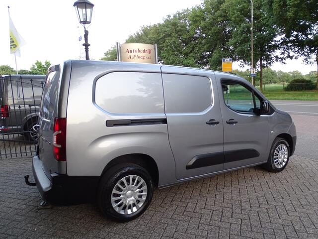 Toyota PROACE 1.5 D-4D Live Long 131 PK NAVI PDC TREKHAAK 1e eig