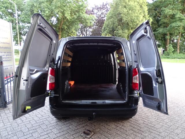 Toyota PROACE 1.5 D-4D Live Long 131 PK NAVI PDC TREKHAAK 1e eig