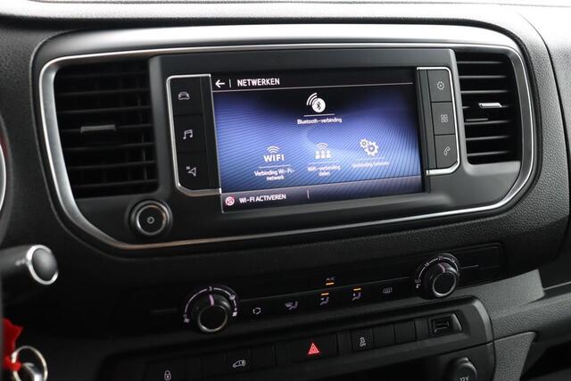 Toyota PROACE Worker 2.0 D-4D Navigator Long | Trekhaak | lat-om-lat betimmering laadruimte | Navigatie | Achterklep met ruit |