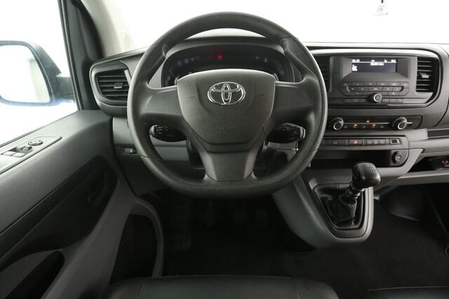 Toyota PROACE 1.5 D-4D L2H1 Airco Camera Cruise 3 Persoons Elektrpakket Trekhaak