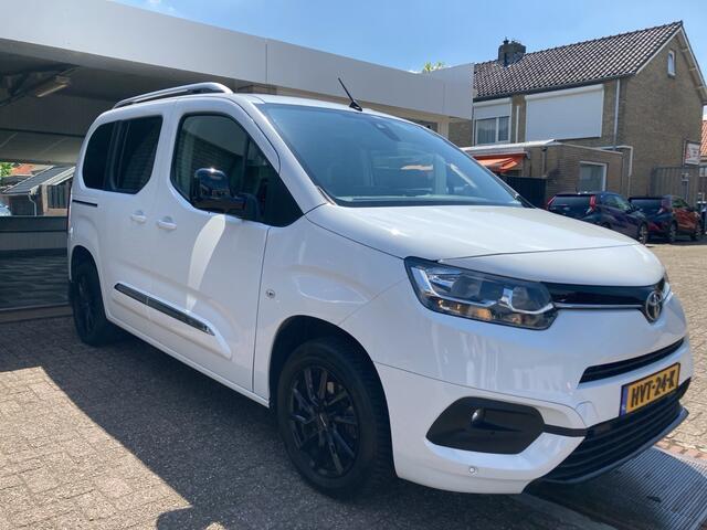 Toyota PROACE 1.2 Turbo 110pk Active / Navi