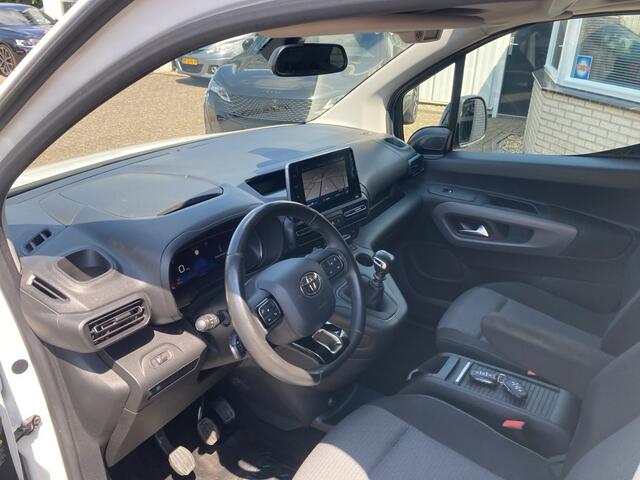 Toyota PROACE 1.2 Turbo 110pk Active / Navi