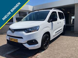 toyota-proace-1.2-turbo-110pk-activ