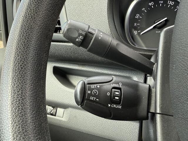 Toyota PROACE Compact 1.6 D-4D 3-Pers. Airco Navigatie Leder Org. Nederlands