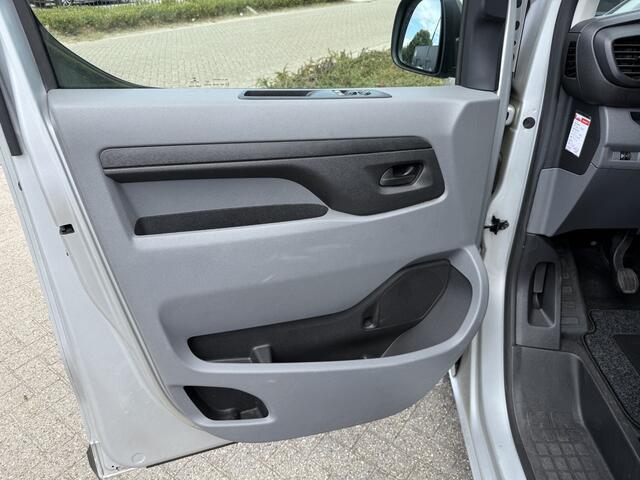 Toyota PROACE Compact 1.6 D-4D 3-Pers. Airco Navigatie Leder Org. Nederlands