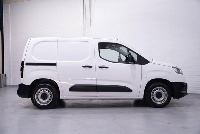 Toyota PROACE CITY 1.5 D-4D 100 pk L1 Navi, Inrichting Laadruimte Airco, Cruise Control, NAP, PDC V+A, 2-Zits