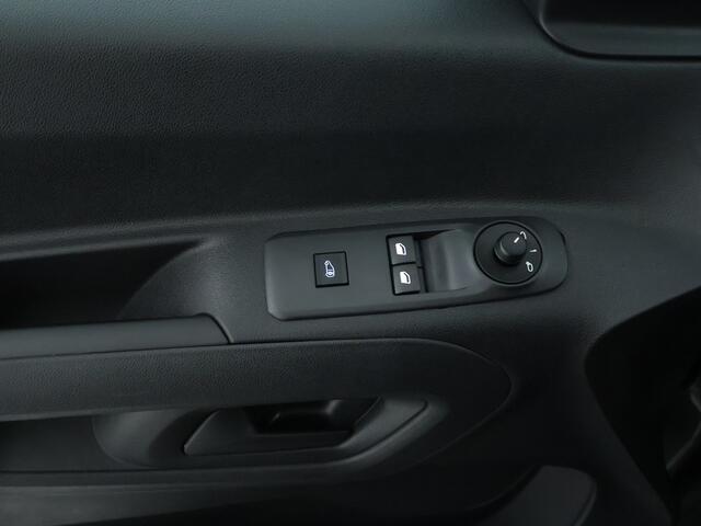 Toyota PROACE CITY 1.5 D-4D Live L2 Automaat Camera | Trekhaak | Lichtmetalen velgen | Parkeersensoren |