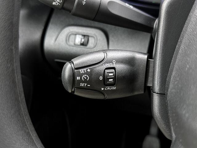 Toyota PROACE CITY 1.5 D-4D Live Navigatie Cruise Control