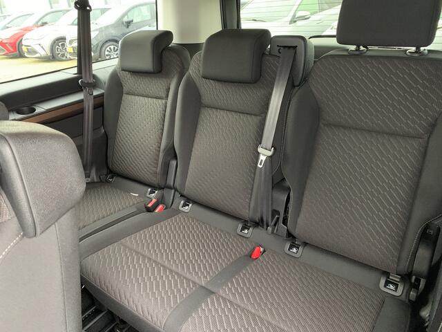 Toyota PROACE Electric Verso Long Extra Range Dynamic+ 75KWH 8 Pers Prijs ex BTW Carplay HUD Direct Leverbaar