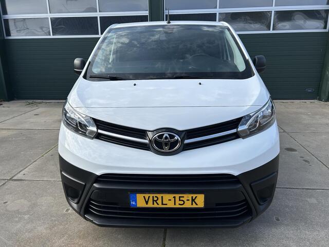 Toyota PROACE Worker 2.0 D-4D Live