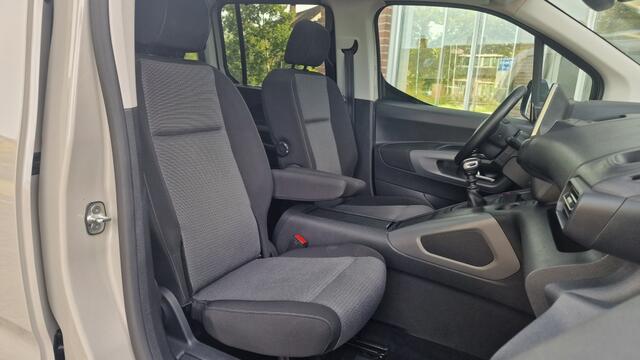 Toyota PROACE 1.2 Turbo Dynamic 5 Pers, Panodak, Adap-cruise, Stoelver