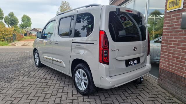 Toyota PROACE 1.2 Turbo Dynamic 5 Pers, Panodak, Adap-cruise, Stoelver