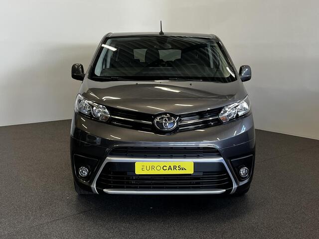 Toyota PROACE Electric Shuttle Long Extra Range Cool 75 kWh 9 pers. Navigatie Apple Carplay/Android Auto Parkeersensoren Cruise Control Lichtmetalen velgen Getinte ramen Airco