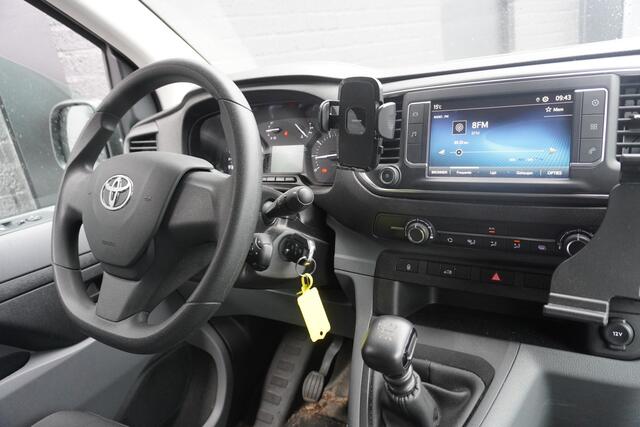 Toyota PROACE Worker 2.0 145PK EURO 6 - Airco - Cruise - PDC - ¤ 16.499,- Excl.