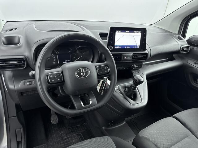 Toyota PROACE CITY L2 1.5 D-4D Live Long Dealeronderhouden | Airco | Parkeersensoren | Navi | 2 Schuifdeuren(!) | Sidebars | Trekhaak | Tranenplaat | Vloer | Lat Om Lat |