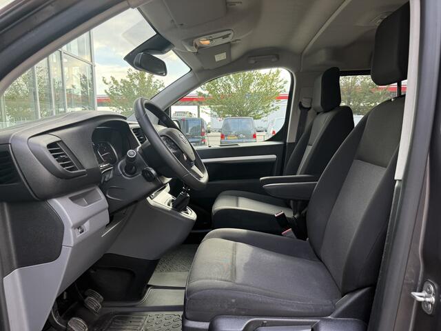 Toyota PROACE Worker 2.0 D-4D Professional Long DC | NL-auto | 2x Schuifd. | Navi | Keyless |