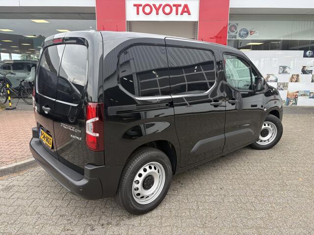Toyota PROACE Challenger 50 kWh | Trekhaak | Stuur + stoelverwarming |