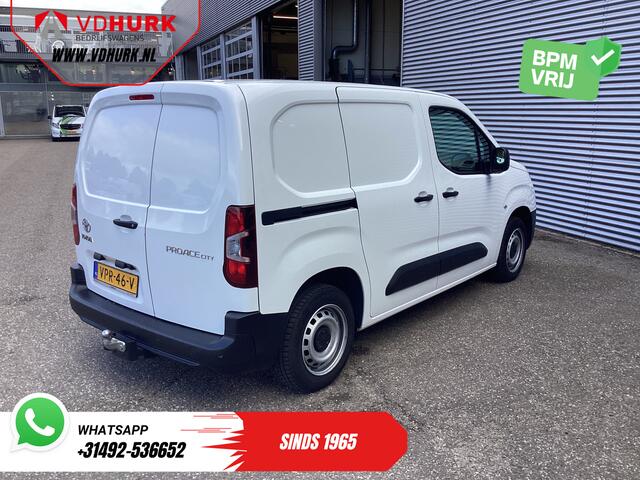 Toyota PROACE CITY 1.5 D-4D BPM VRIJ! NL Auto/ Carplay/ Camera/ Cruise/ PDC/ Airco/ Trekhaak