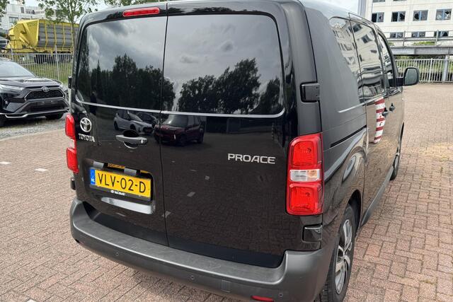 Toyota PROACE Compact 1.5 D-4D Navigator Apple Carplay Android Auto, Parkeersensoren,Cruise Controle