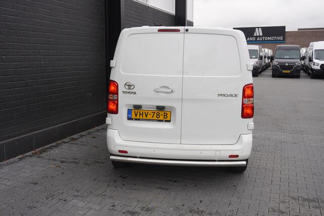 Toyota PROACE Worker 2.0 D-4D 177PK L2 - EURO 6 - Airco - Navi - Cruise - ¤14.950,- Excl.