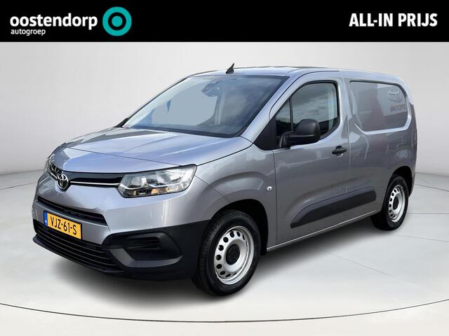 Toyota PROACE CITY 1.5 D-4D Cool Comfort | Trekhaak | Airco | Achterdeuren met ramen | 3 Zitplaatsen |
