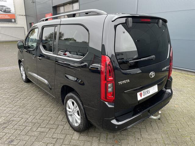 Toyota PROACE CITY Verso 130pk Dynamic Long 7-pers (7 stoelen -Trekhaak - Camera - Keyless Entry - Automatische Airco - Navigatie - Parkeersensoren V+A)