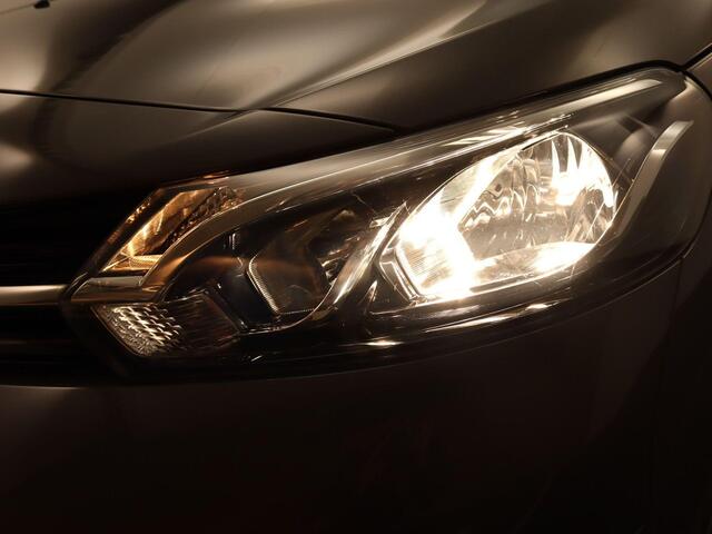 Toyota PROACE Long Worker 2.0 D-4D AUTOMAAT - APPLE CARPLAY/ANDROID AUTO - NAVIGATIE - GRIJS KENTEKEN - BTW-AUTO - CRUISE CONTROL - WAND EN VLOERBEKLEDING - PARKEERSENSOREN VOOR EN ACHTER - ACHTERUITRIJCAMERA - 360 GRADEN CAMERA