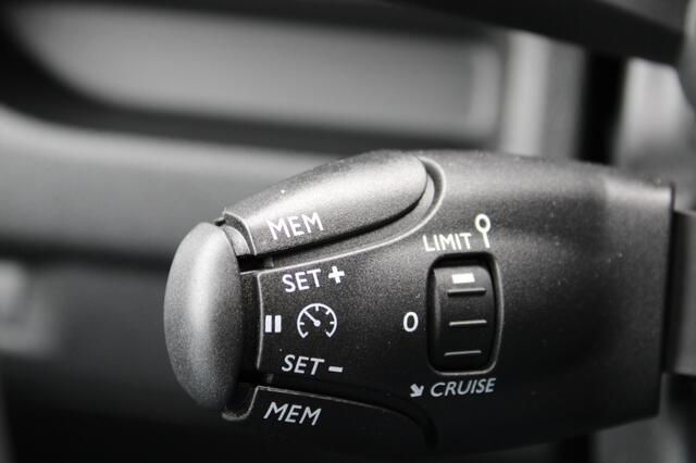 Toyota PROACE Electric Worker Ext Range Live Long