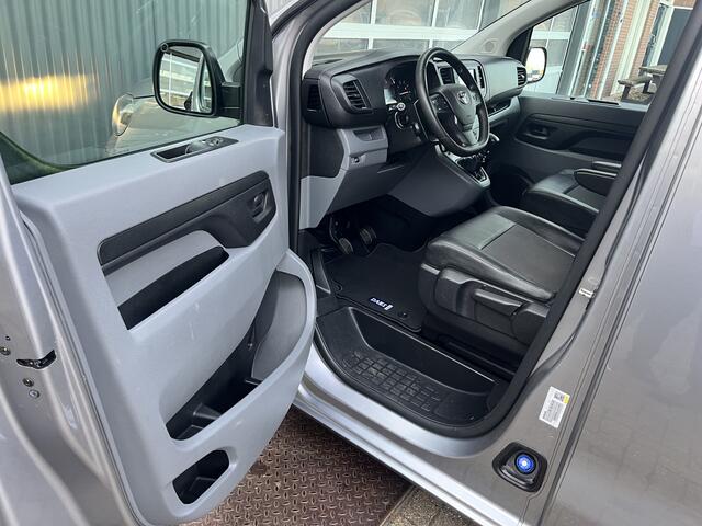 Toyota PROACE 1.5 BlueHDI Worker Marge BTW en BPM vrij!! Airco Cruise controle Navigatiesysteem 2-Persoons Parkeerhulp achter Apple carplay 1e eigenaar Euro 6 Bpm en Btw vrij voor particulier gebruik !!