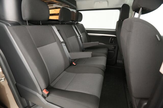 Toyota PROACE 2.0 D-4D L3H1 | DC | Airco | Cruise | Camera | 2xSchuifdeur | Navi | Trekh. | Parkeersens.