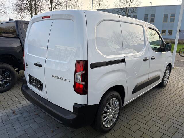 Toyota PROACE CITY 1.5 D-4D L1