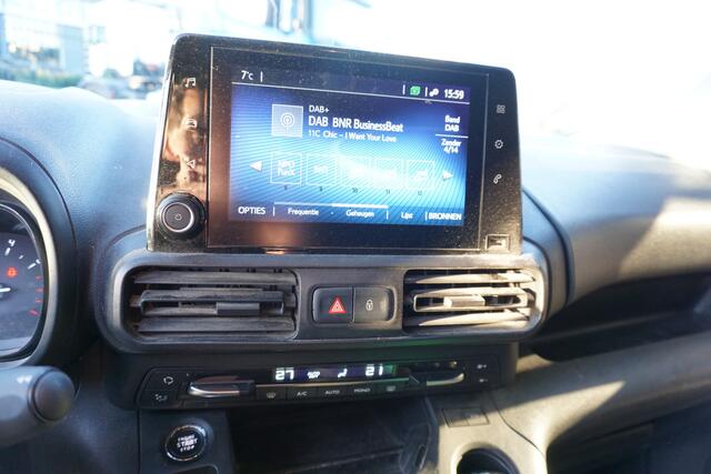 Toyota PROACE CITY 131pk Automaat Apple Carplay Camera Parkeersensoren 16"Lichtmetalen velgen Cruise control