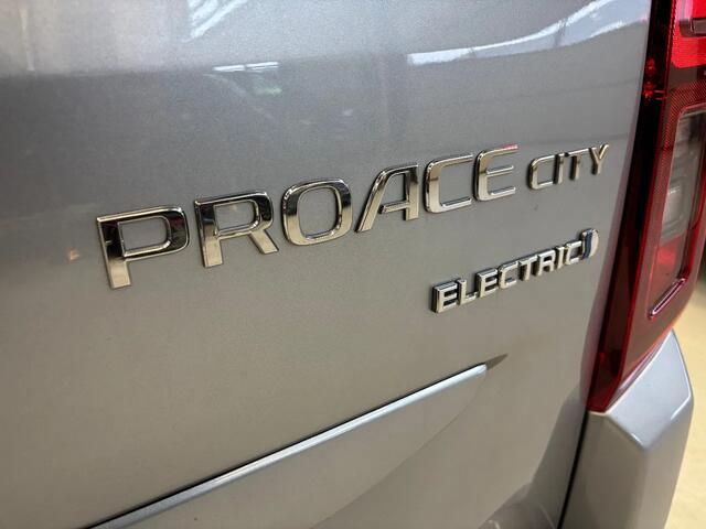 Toyota PROACE City Verso Electric Long 7 Persoons Ongebruikt