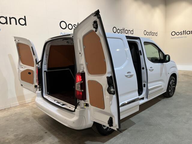 Toyota PROACE CITY 1.5 D-4D Live Nieuwe Model / Euro 6 / Airco / CarPlay / Cruise Control / Camera / LED / 3-Zits / 32.500 KM !!