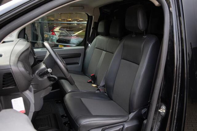 Toyota PROACE Electric Compact Standard Range Navigator