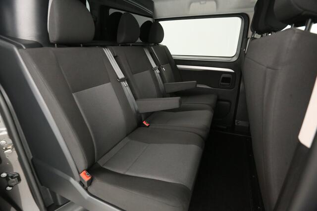 Toyota PROACE 2.0 D-4D L3H1 | Euro6 | 145PK | DC | 6-Zits | Airco | Camera | Carplay | Trekh. | Cruise | Parkeersens.