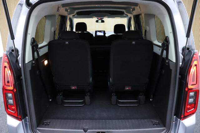 Toyota PROACE CITY Verso 1.2 Turbo Automaat Active Long 7p. | Cruise-control | Trekhaak | Camera | Clima | Parkeersensoren | Apple Carplay & Android Auto | Navigatie | Keyless | LM Velgen